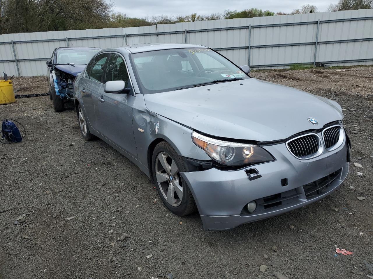 WBANF73517CU22143 2007 BMW 530 Xi