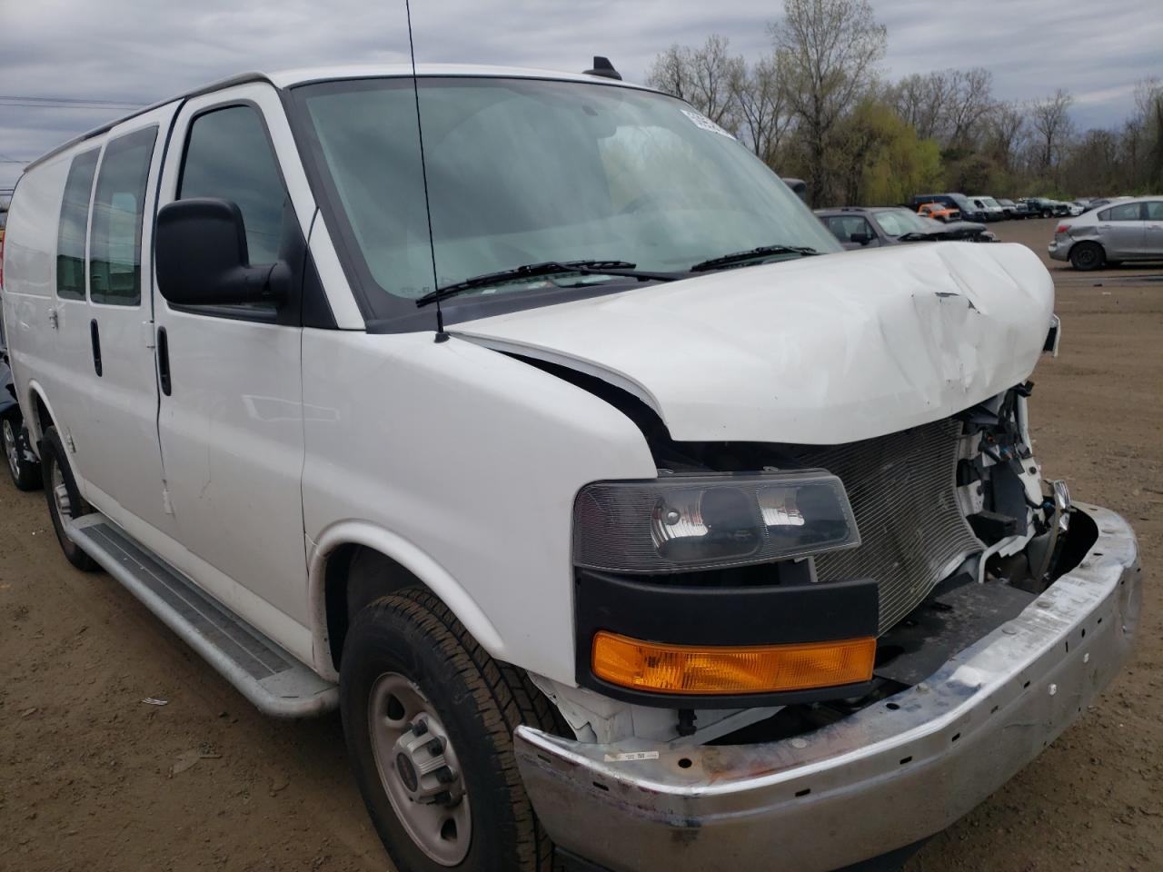 1GCWGAFP8L1272746 2020 Chevrolet Express G2500