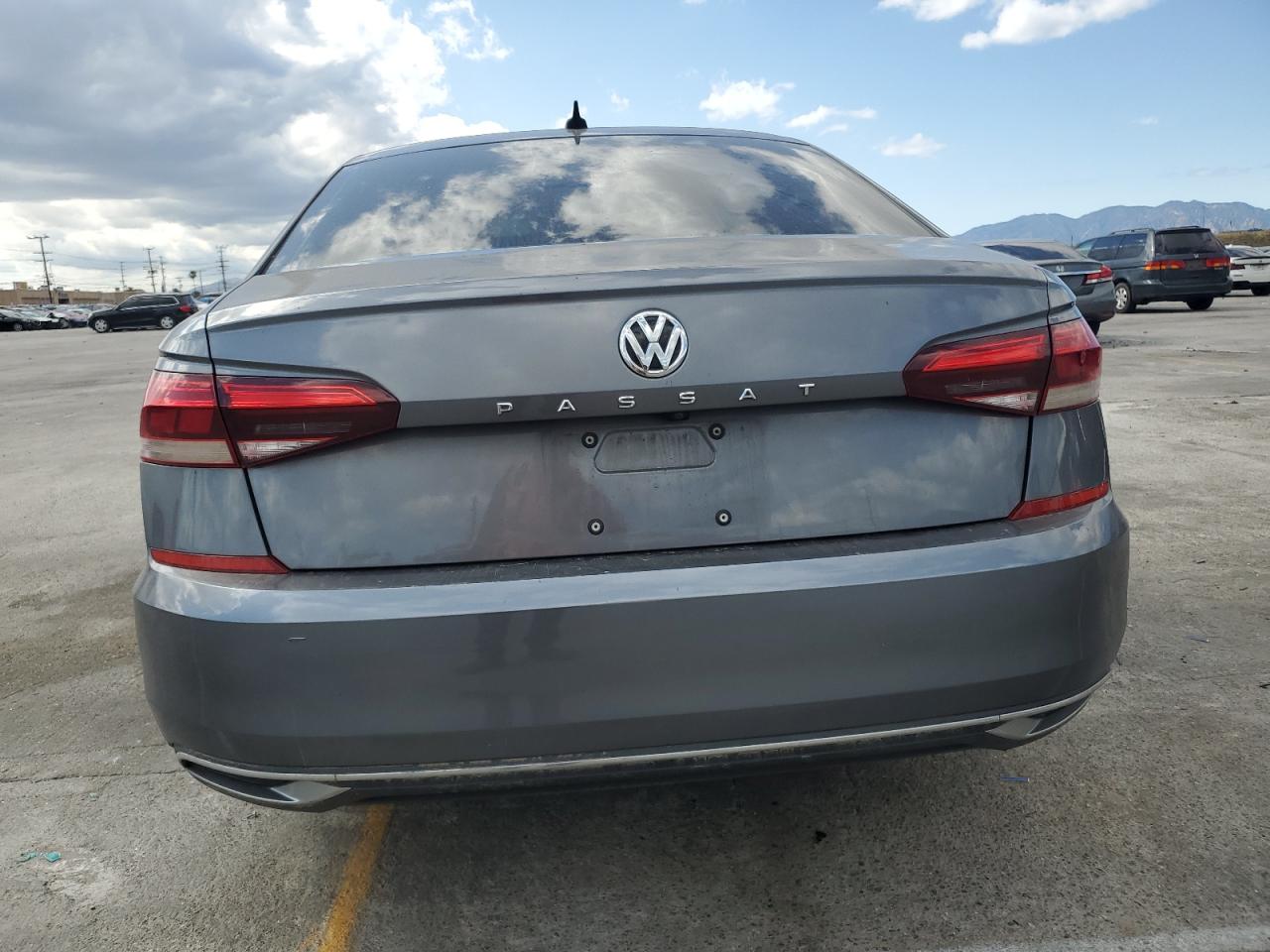 1VWSA7A34LC017908 2020 Volkswagen Passat Se