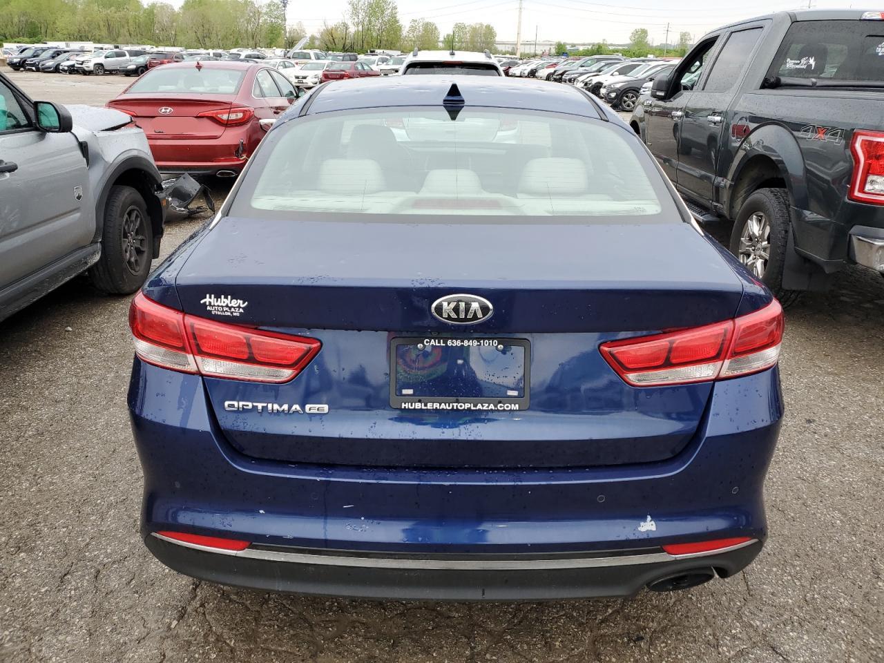 2018 Kia Optima Lx vin: 5XXGT4L31JG207399