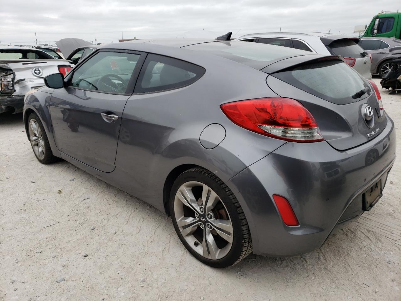 KMHTC6AD9CU040885 2012 Hyundai Veloster