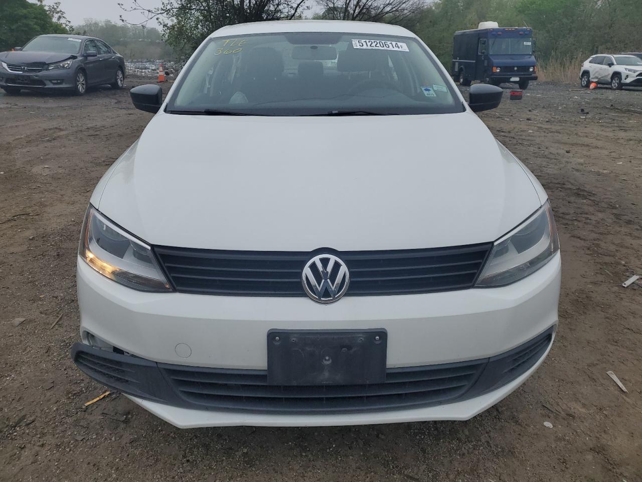 3VW2K7AJ4EM424429 2014 Volkswagen Jetta Base