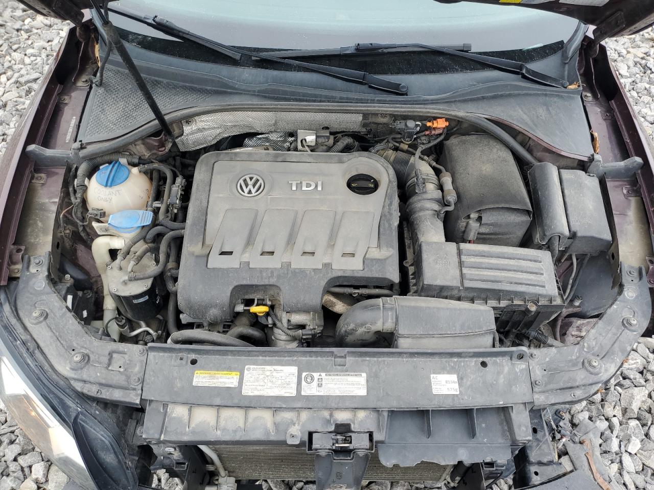 1VWCN7A38EC032052 2014 Volkswagen Passat Sel