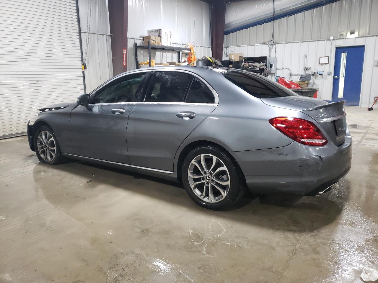 WDDWF4KB4JR319208 2018 Mercedes-Benz C 300 4Matic