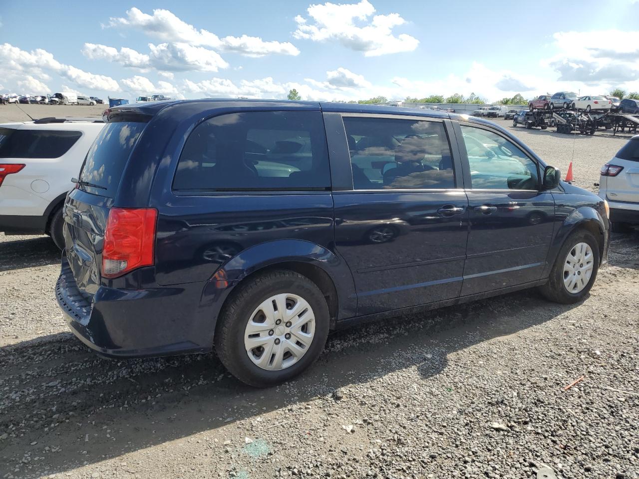 2C4RDGBG5ER410594 2014 Dodge Grand Caravan Se