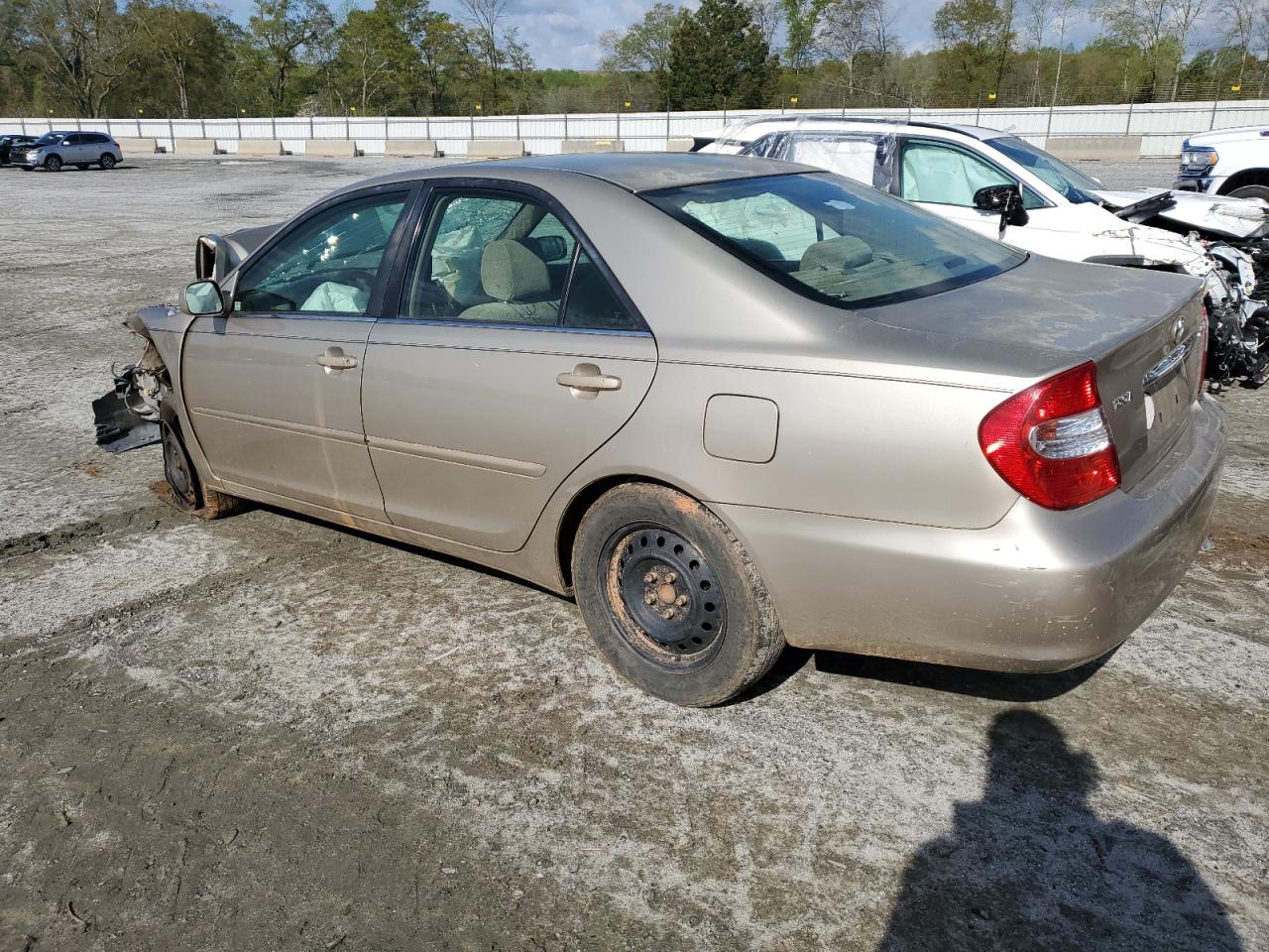 4T1BE32K02U628318 2002 Toyota Camry Le