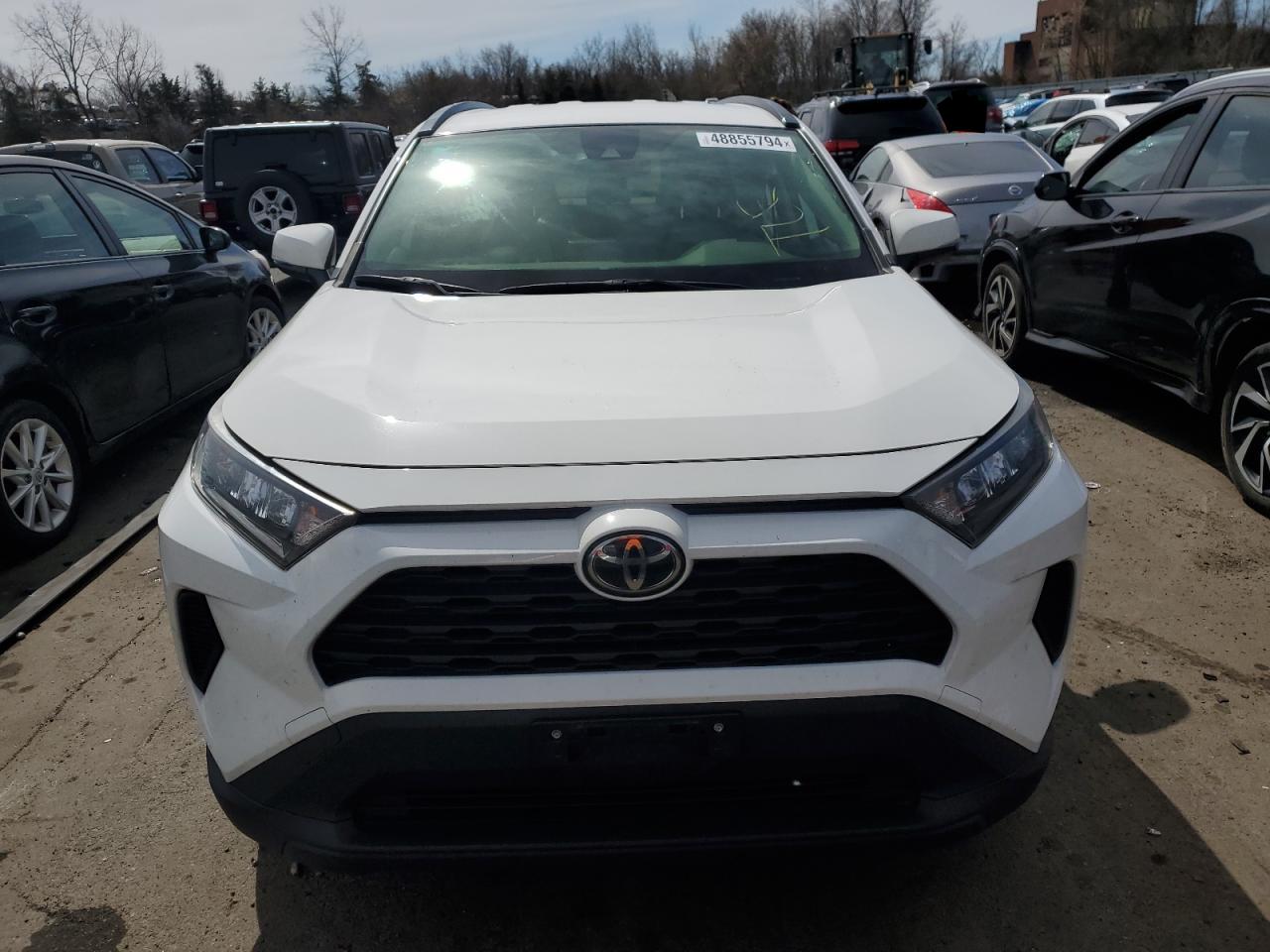 2019 Toyota Rav4 Le vin: JTMG1RFV9KD515383