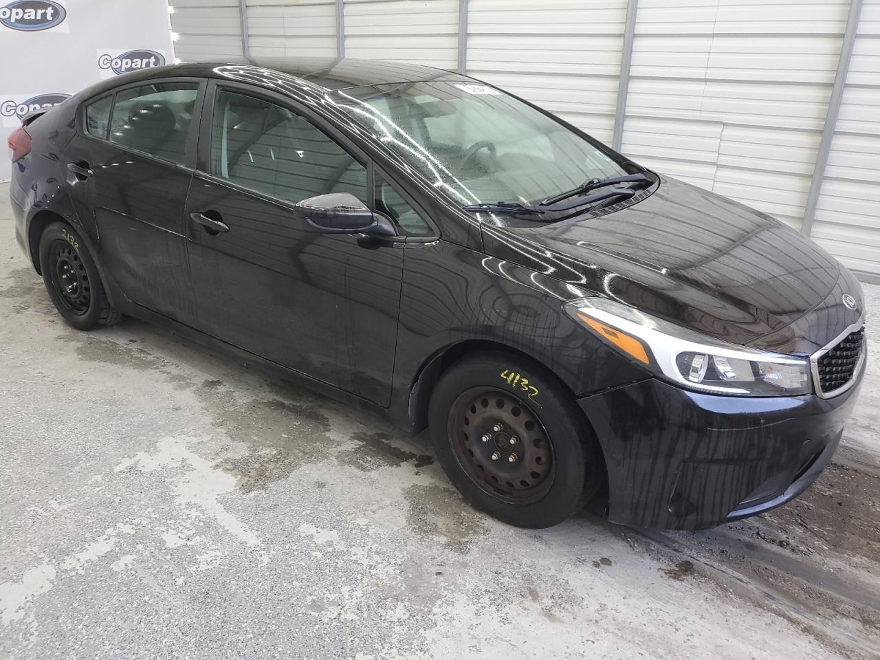 3KPFK4A7XHE157836 2017 Kia Forte Lx