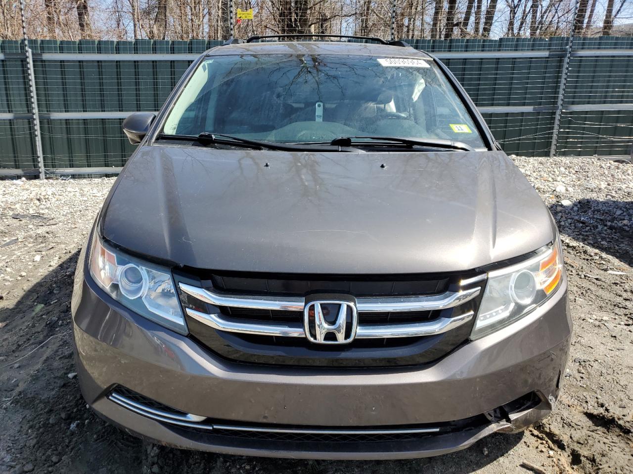 2016 Honda Odyssey Exl vin: 5FNRL5H65GB016386