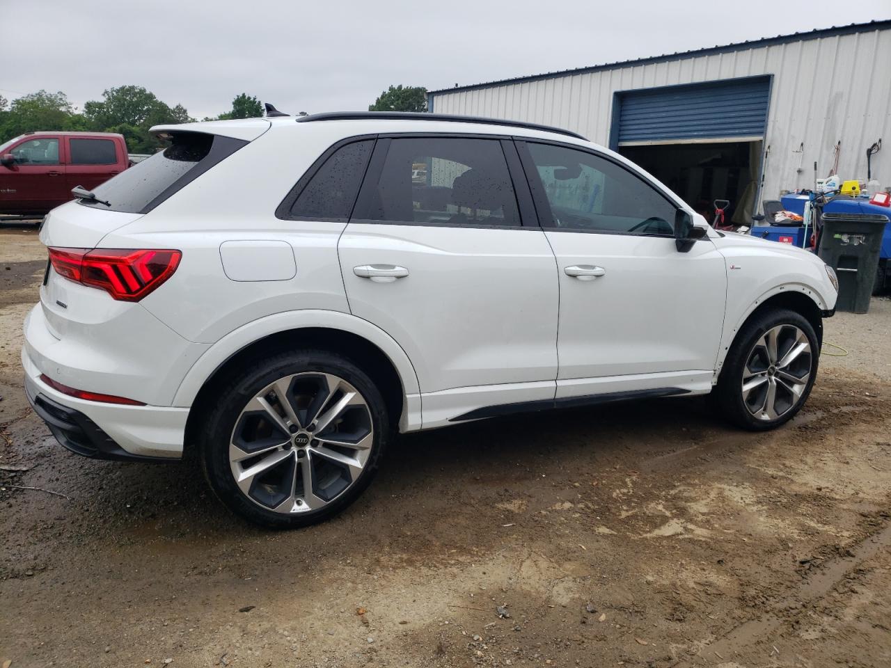 WA1EECF3XN1038924 2022 Audi Q3 Premium Plus S Line 45