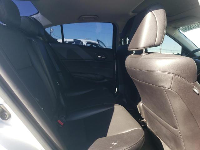 2017 ACURA ILX BASE W - 19UDE2F35HA014578