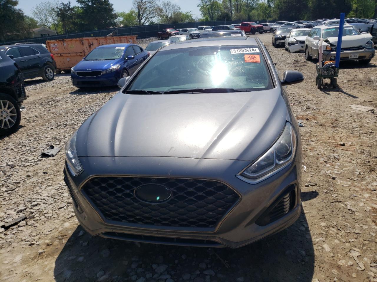 2018 Hyundai Sonata Sport vin: 5NPE34AF6JH623215