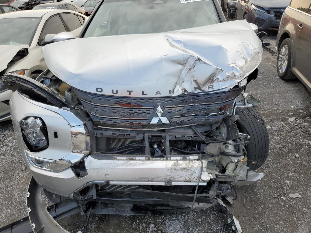 JA4J4VA80NZ037363 2022 Mitsubishi Outlander Sel