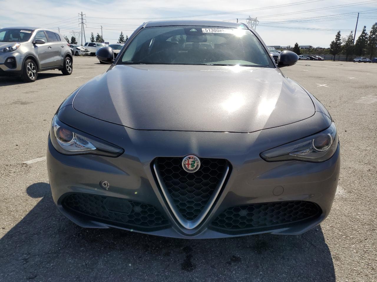 ZARFAECN8H7548526 2017 Alfa Romeo Giulia Ti