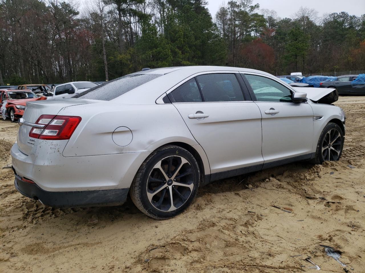 1FAHP2E87FG166790 2015 Ford Taurus Sel