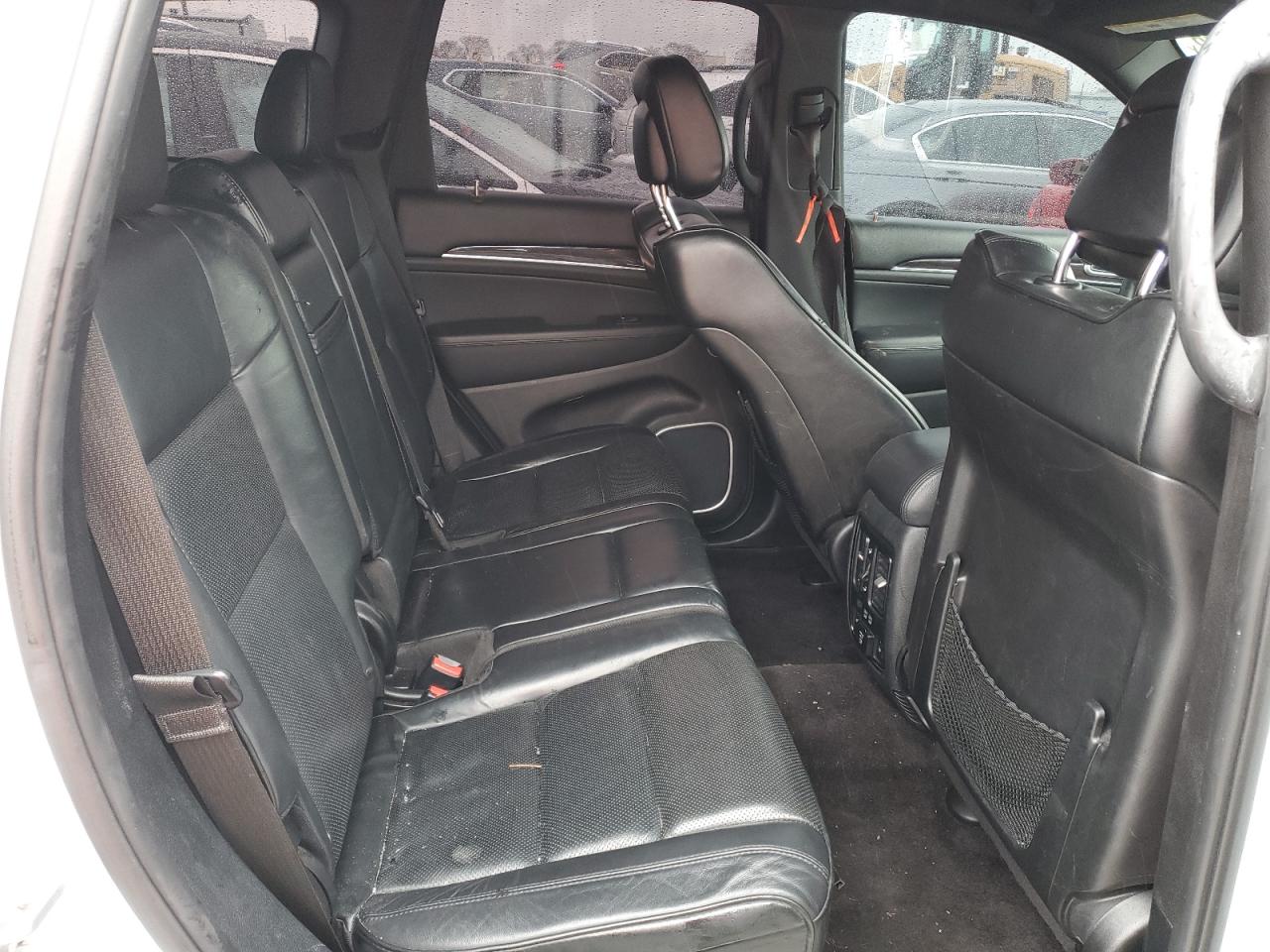 1C4RJFCG3GC504454 2016 Jeep Grand Cherokee Overland