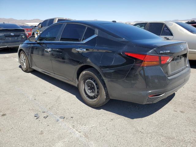 2019 Nissan Altima - Image 2