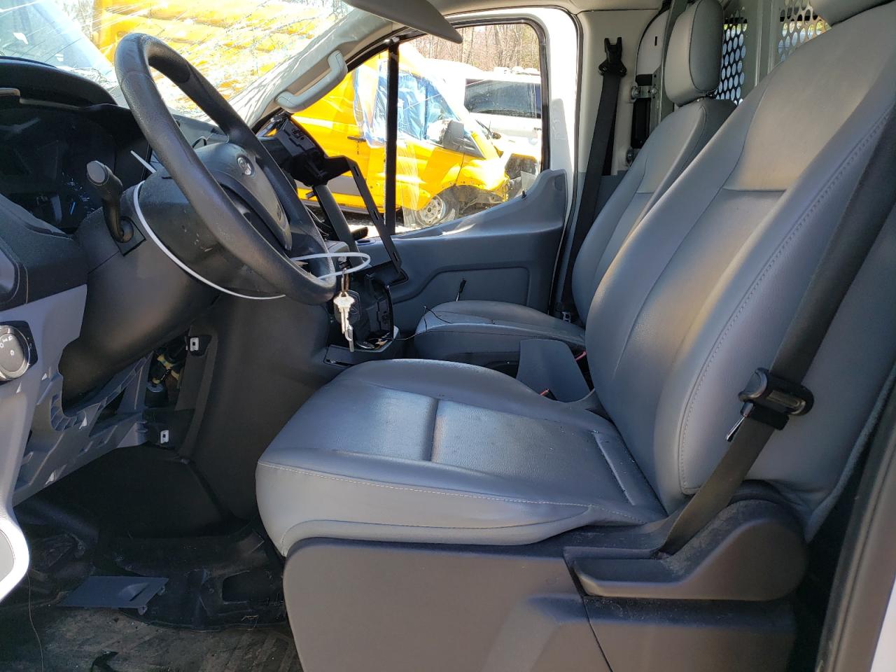 1FTYR1YG0JKA25261 2018 Ford Transit T-250