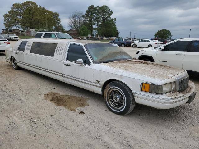 1992 Lincoln Town Car Executive VIN: 1LNLM81W3NY710601 Lot: 49370234