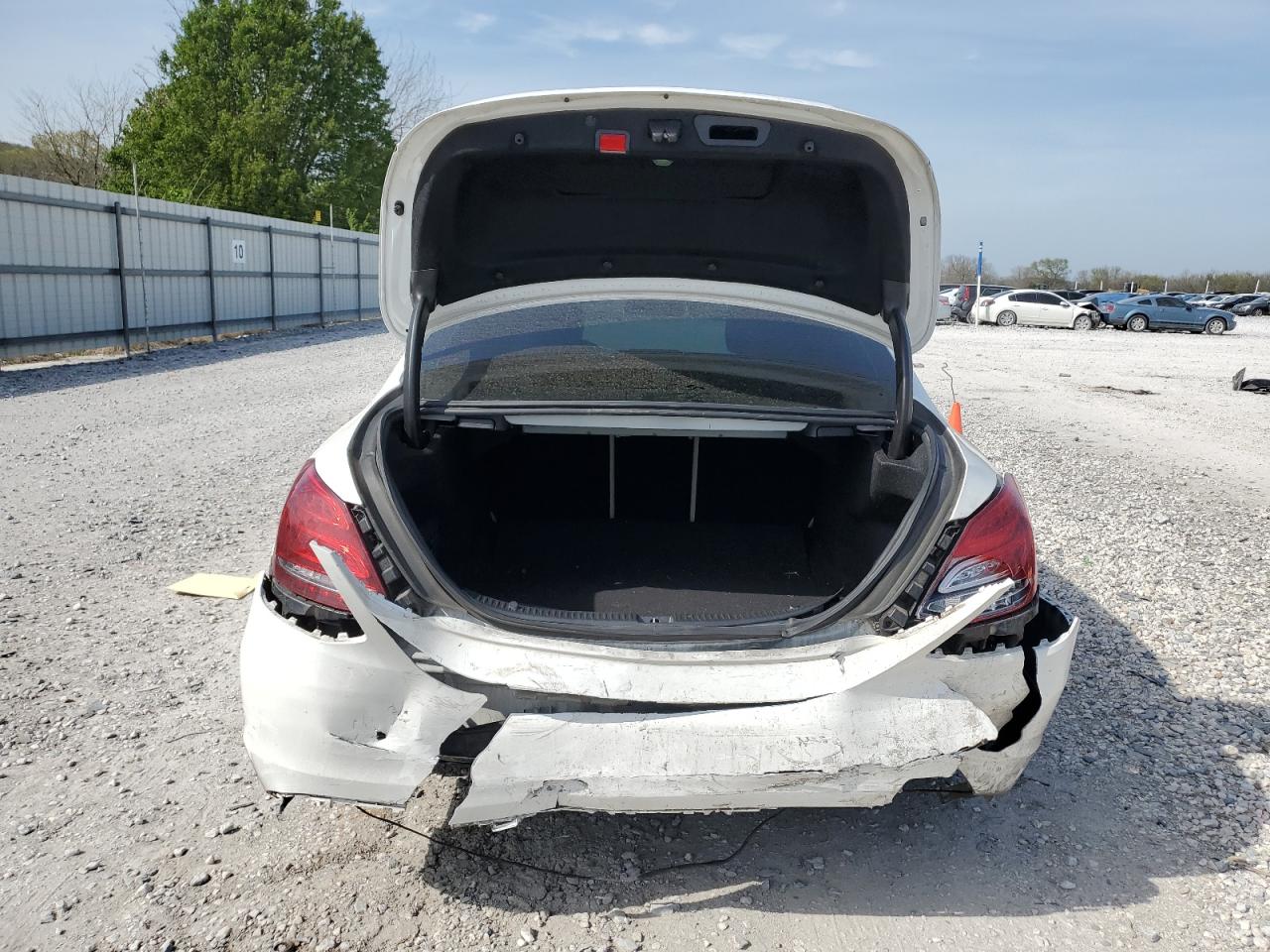 55SWF4KB5GU174820 2016 Mercedes-Benz C 300 4Matic