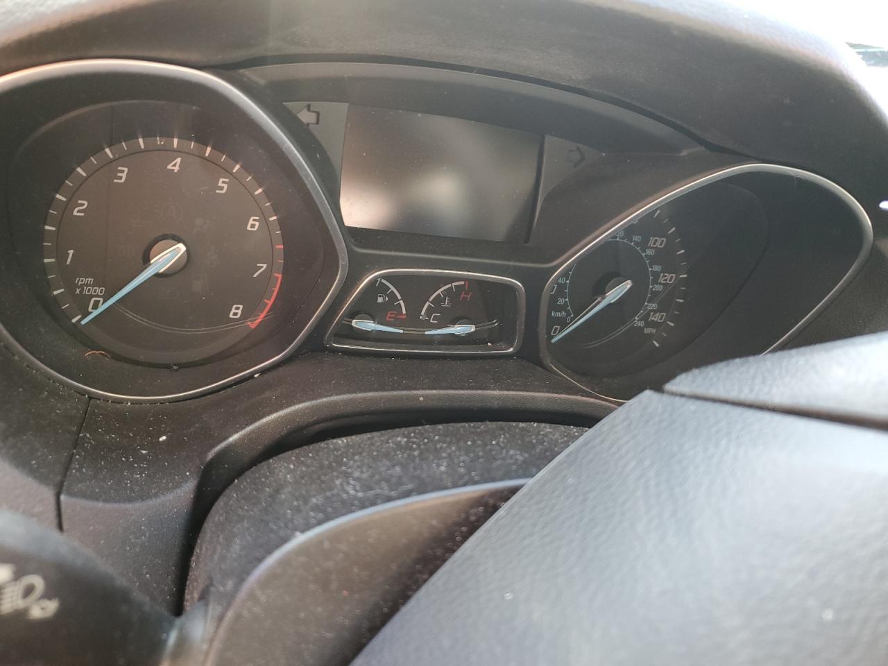 1FADP3F28DL381663 2013 Ford Focus Se