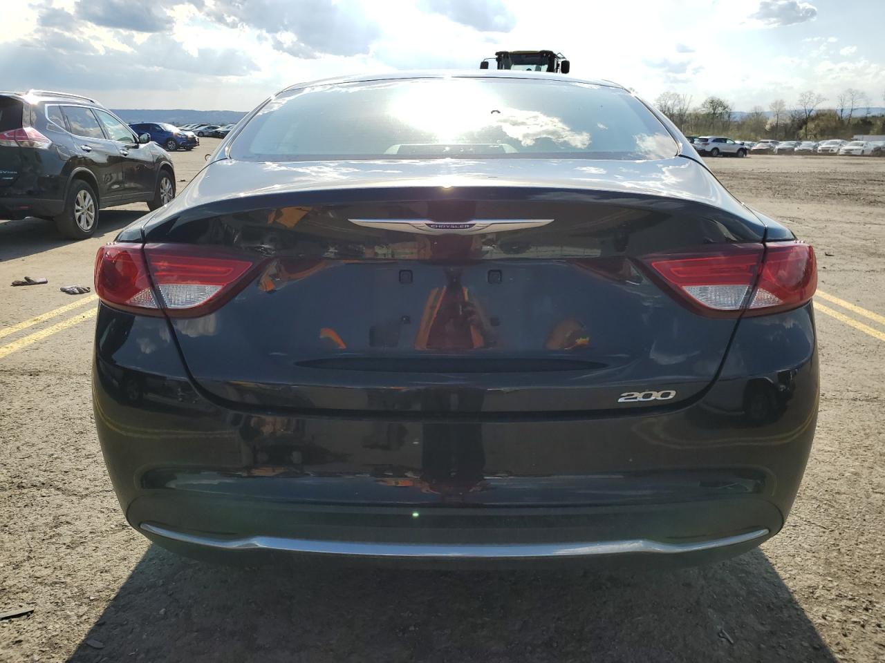 1C3CCCAB6FN564421 2015 Chrysler 200 Limited