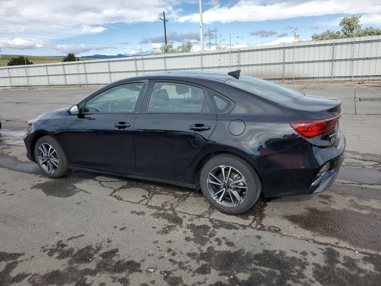 3KPF24AD4PE548257 2023 Kia Forte Lx