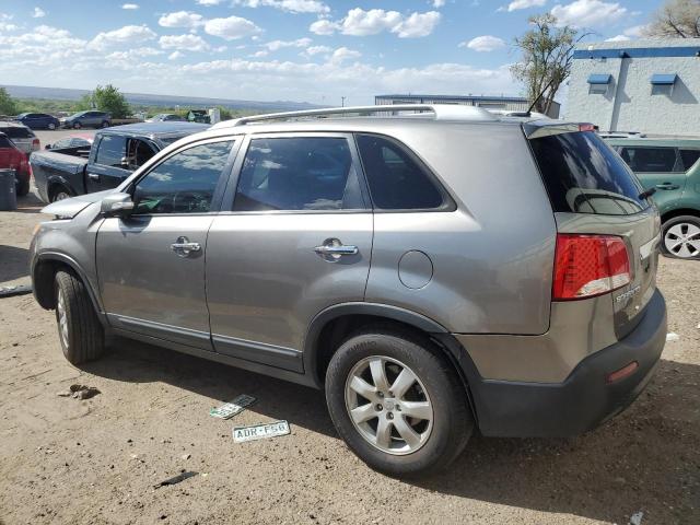 VIN 5XYKT4A27DG402945 2013 KIA Sorento, LX no.2