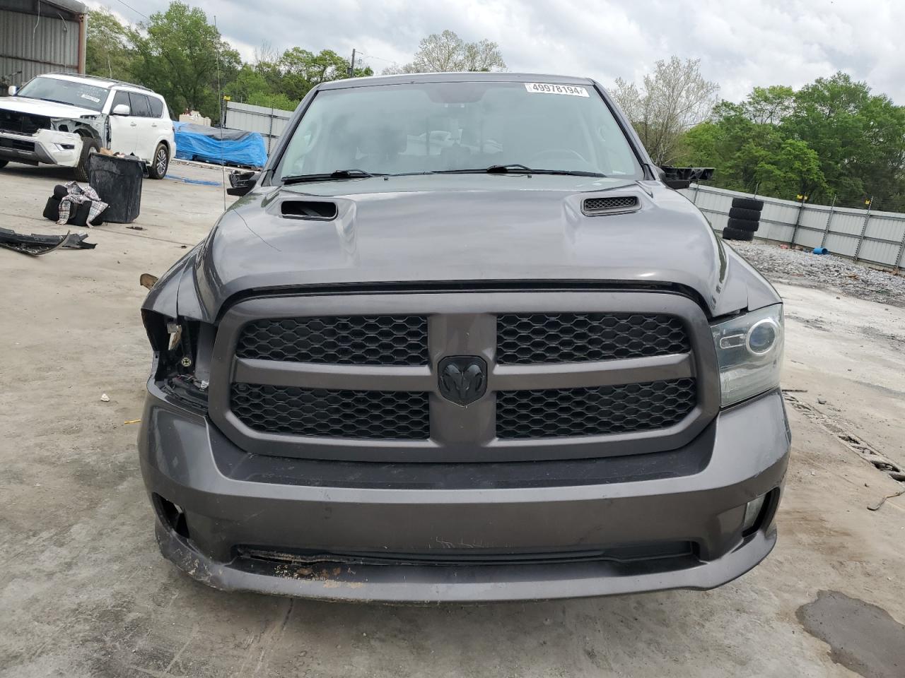 1C6RR7UT3GS243835 2016 Ram 1500 Sport