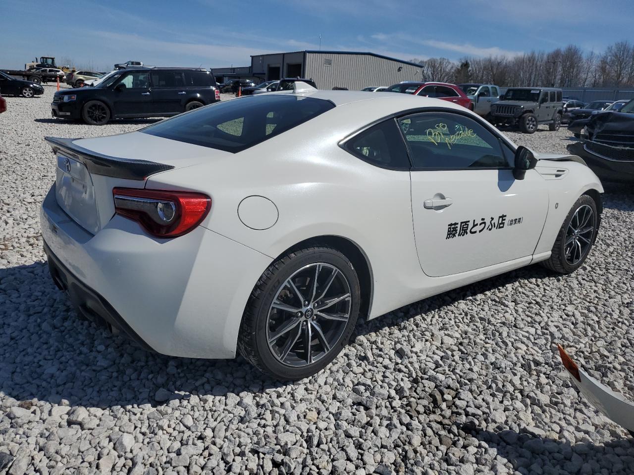 2017 Toyota 86 Base vin: JF1ZNAA12H9710407