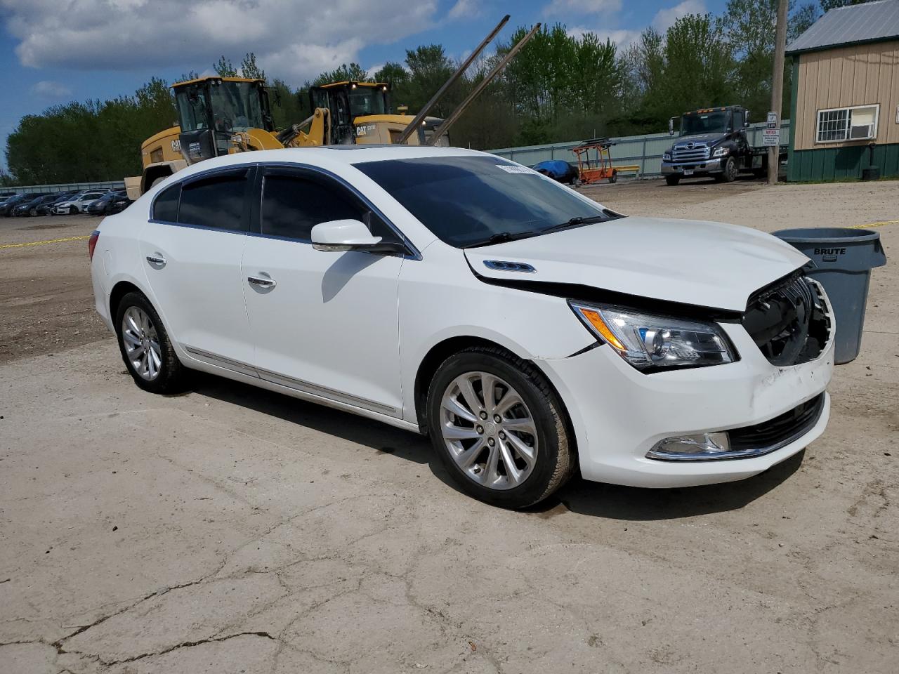 1G4GB5G37GF225170 2016 Buick Lacrosse