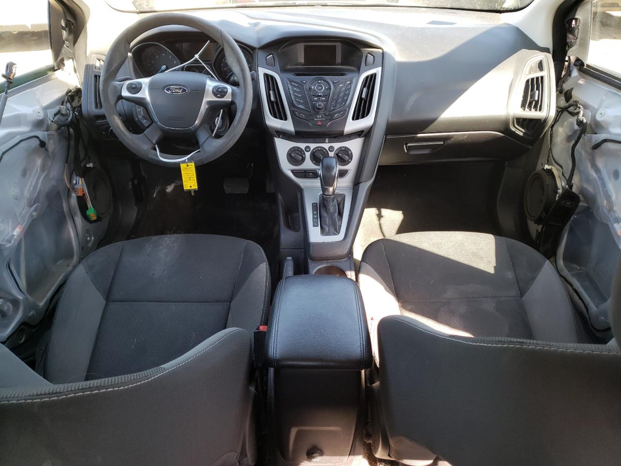 1FADP3F22EL265084 2014 Ford Focus Se