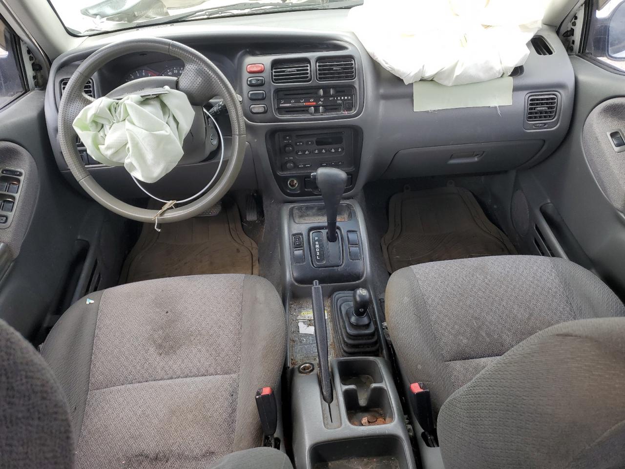 2CNBJ13C0Y6916435 2000 Chevrolet Tracker