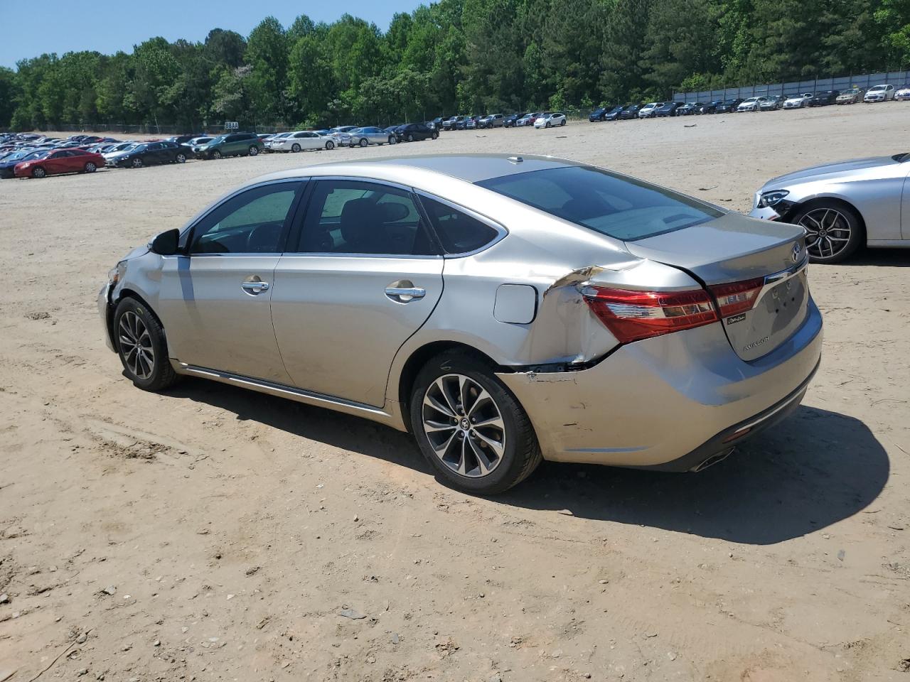 2016 Toyota Avalon Xle vin: 4T1BK1EB9GU195680