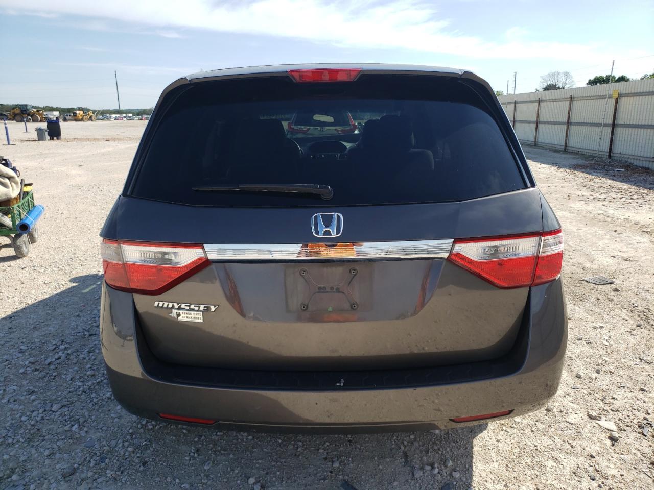 5FNRL5H40BB017906 2011 Honda Odyssey Ex