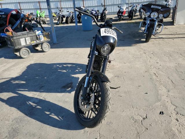 2017 HARLEY-DAVIDSON XL1200 CX - 1HD1LM335HC431032
