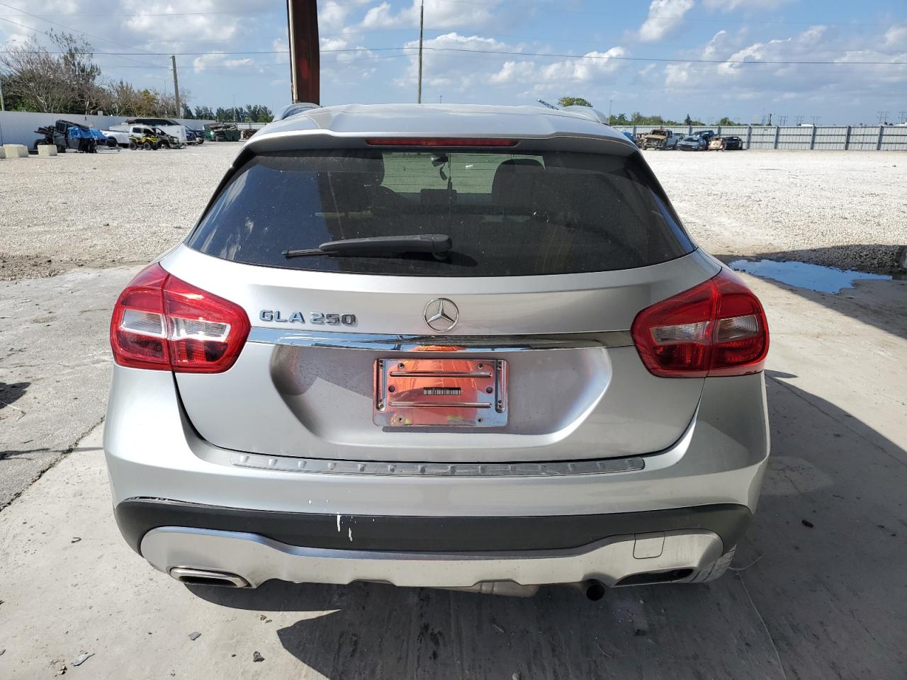 W1NTG4EBXLU040683 2020 Mercedes-Benz Gla 250