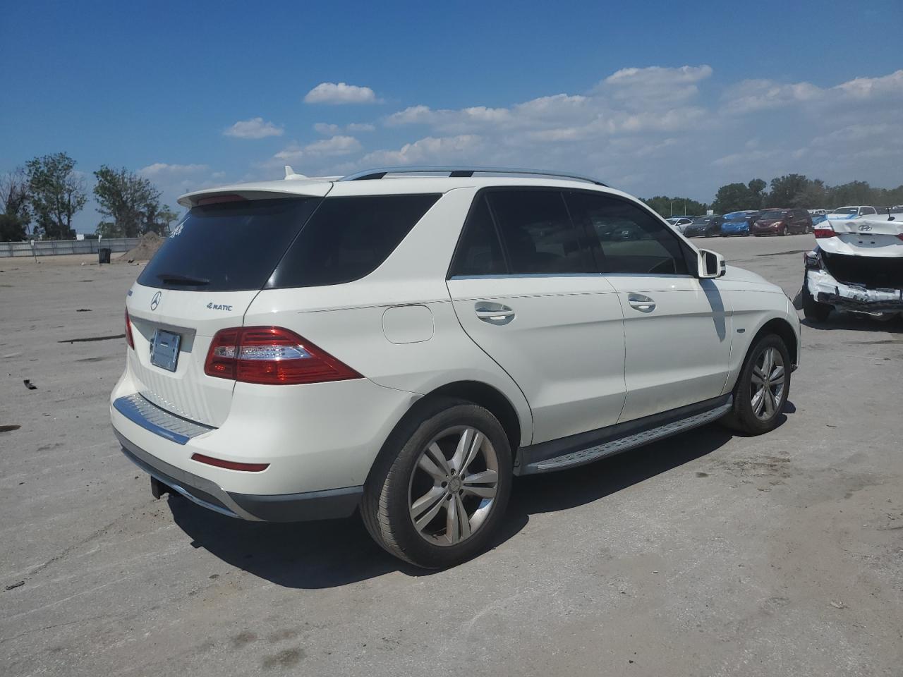 4JGDA5HB2CA005020 2012 Mercedes-Benz Ml 350 4Matic