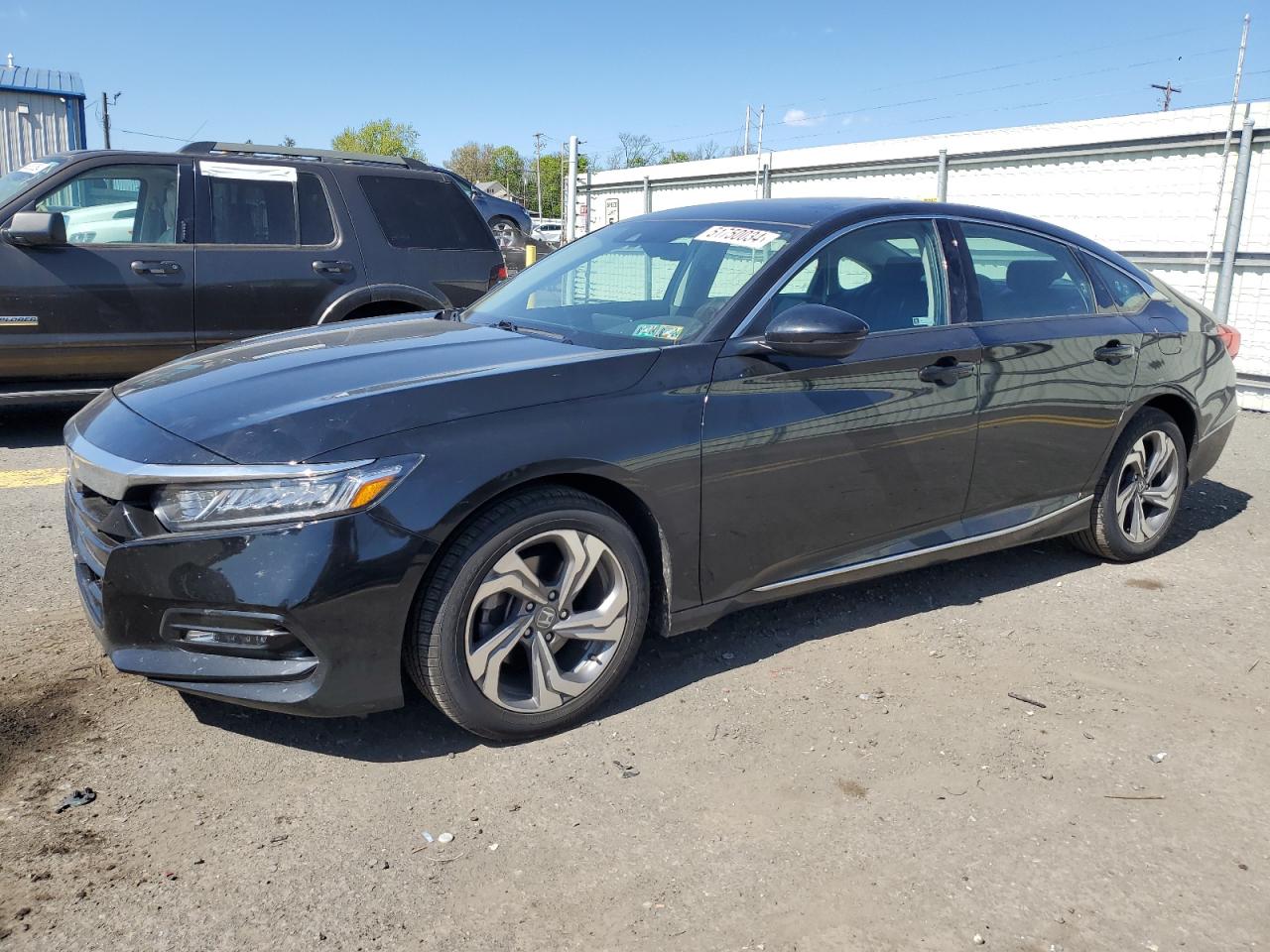 1HGCV1F57KA059326 2019 Honda Accord Exl