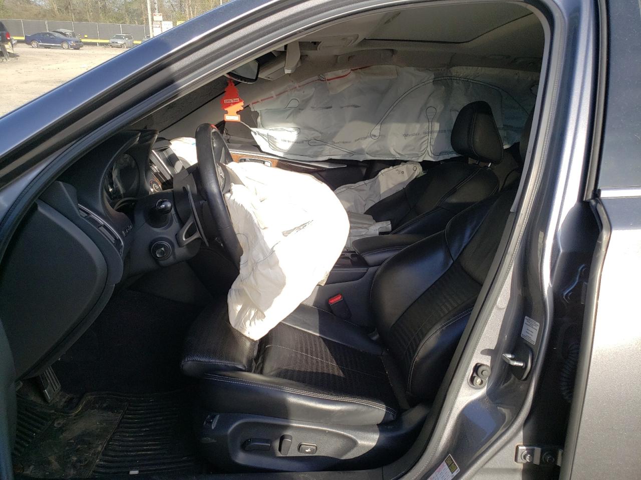 JN1BV7AR6FM394477 2015 Infiniti Q50 Base