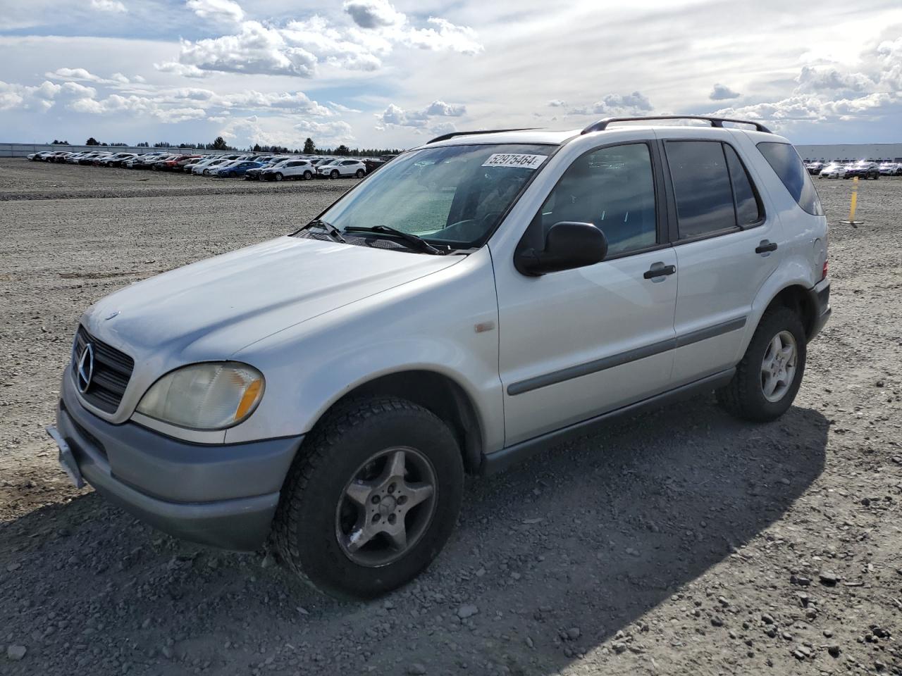 4JGAB54E1XA114817 1999 Mercedes-Benz Ml 320