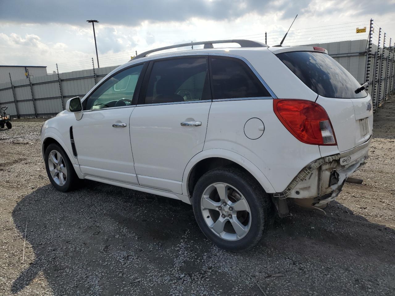 3GNAL4EK9ES533369 2014 Chevrolet Captiva Ltz