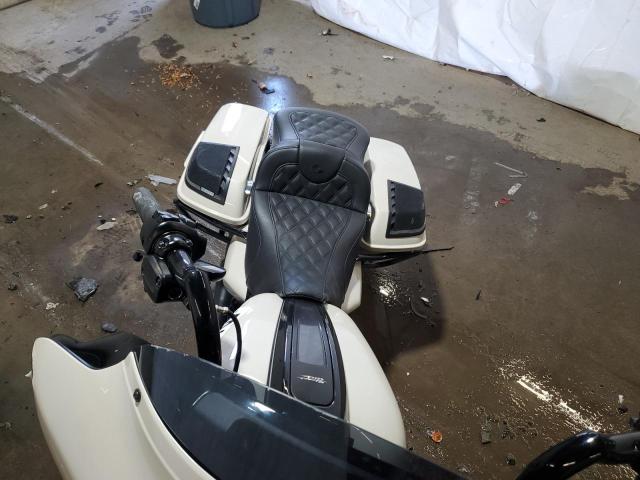 2023 HARLEY-DAVIDSON FLHXST 1HD1ABL16PB623556