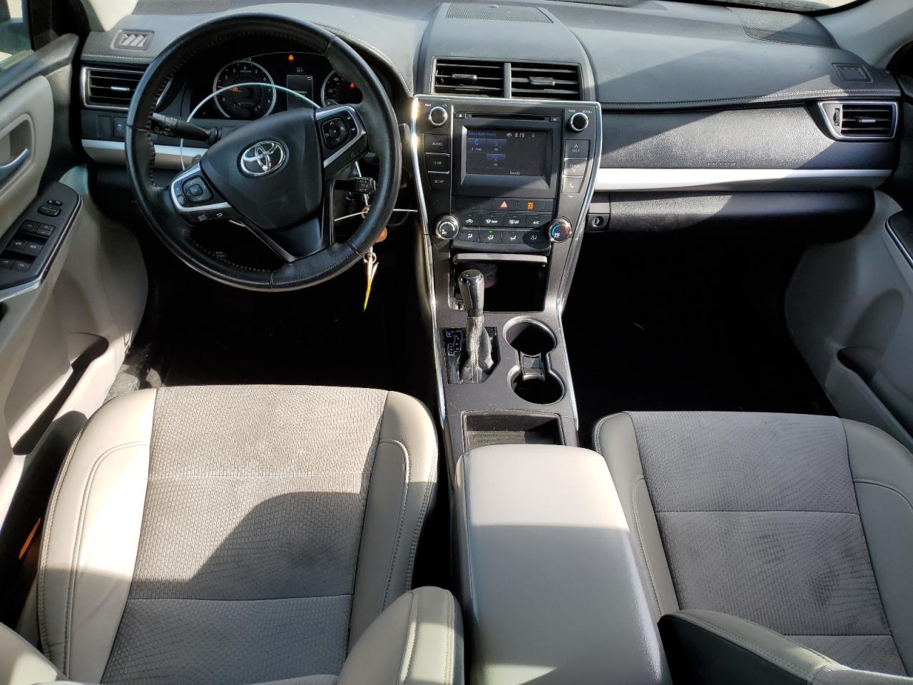 4T1BF1FK4GU551486 2016 Toyota Camry Le