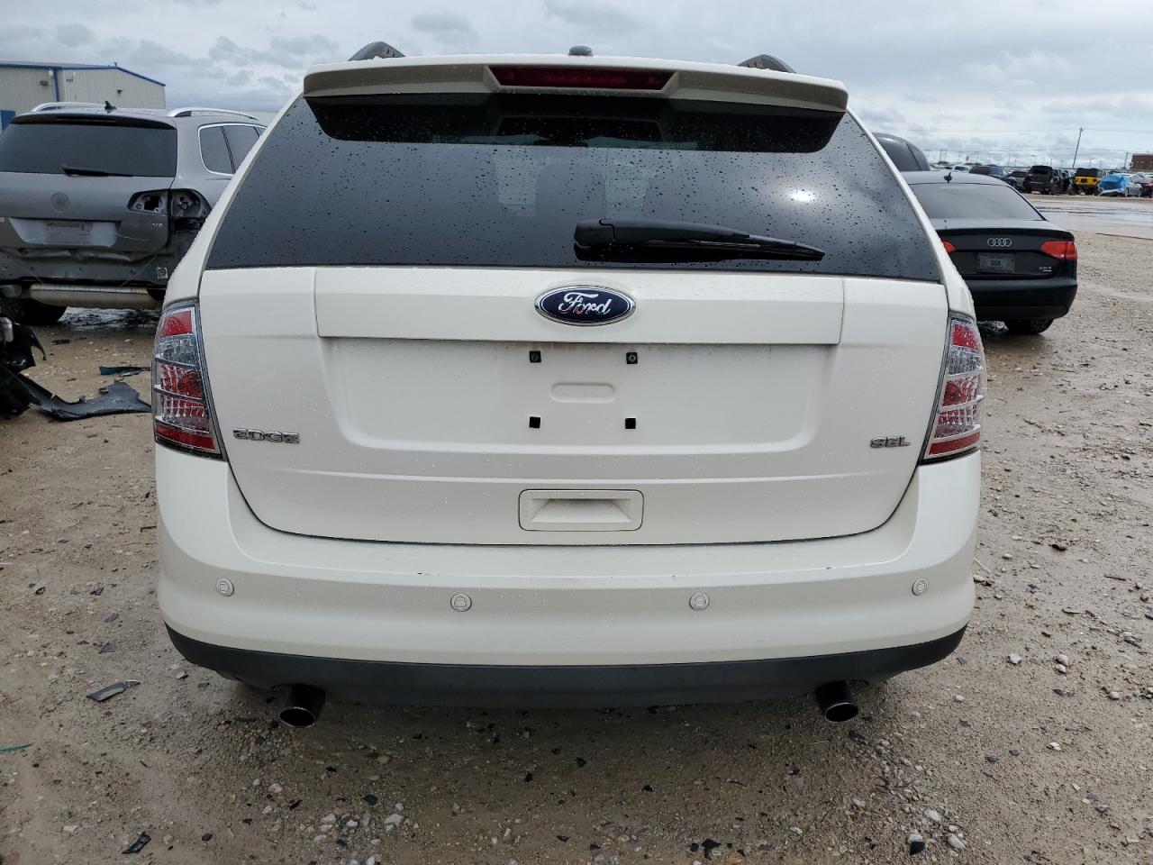 2FMDK38C48BA01959 2008 Ford Edge Sel