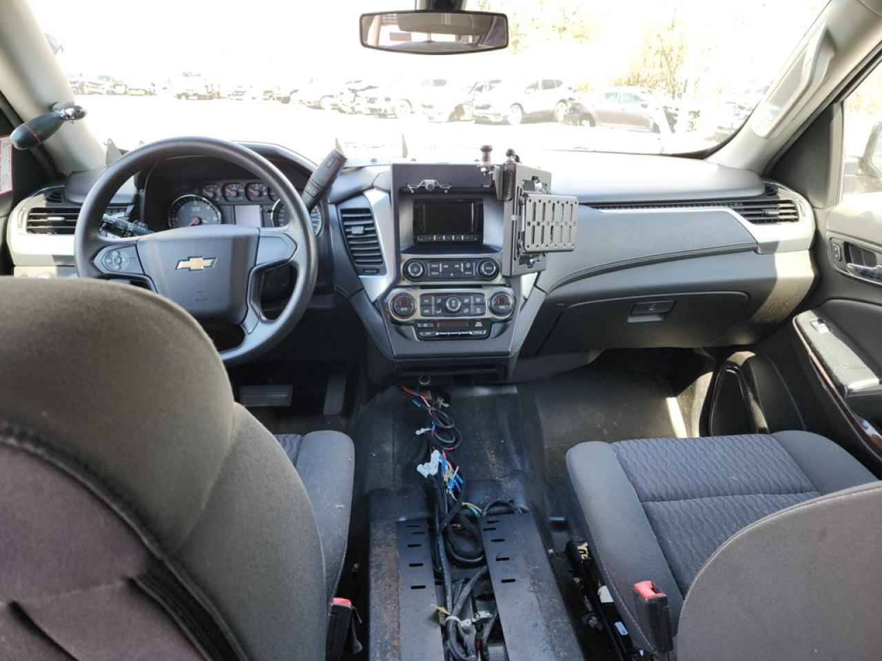 1GNSKDEC7HR318967 2017 Chevrolet Tahoe Police
