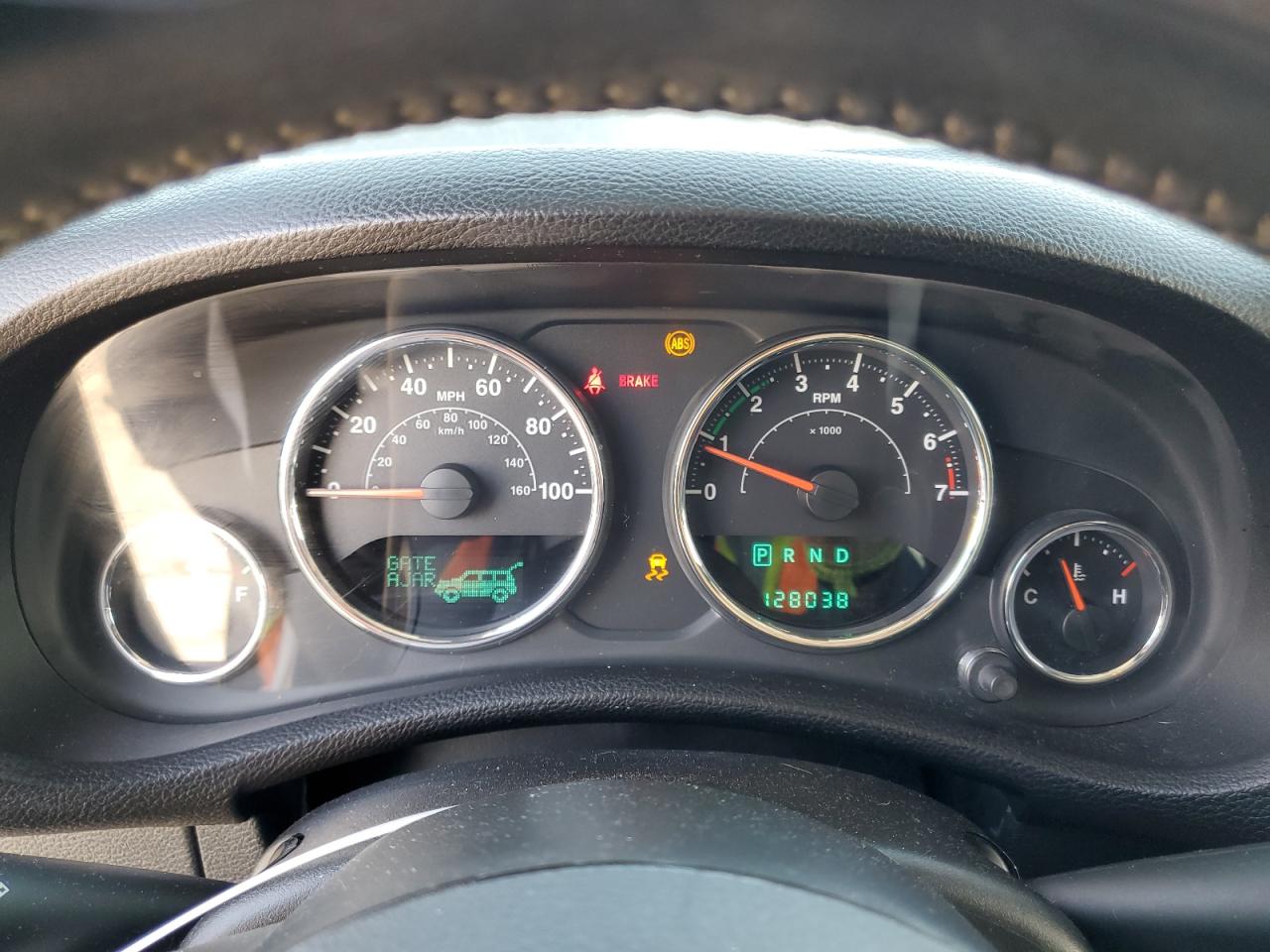 1C4BJWDG7DL602284 2013 Jeep Wrangler Unlimited Sport