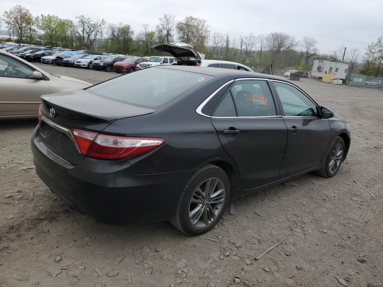 2016 Toyota Camry Le vin: 4T1BF1FK4GU265069