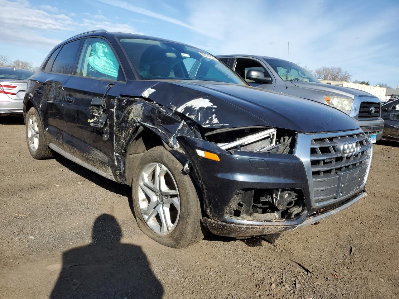 WA1ANBFY5J2051217 2018 Audi Q5 Premium