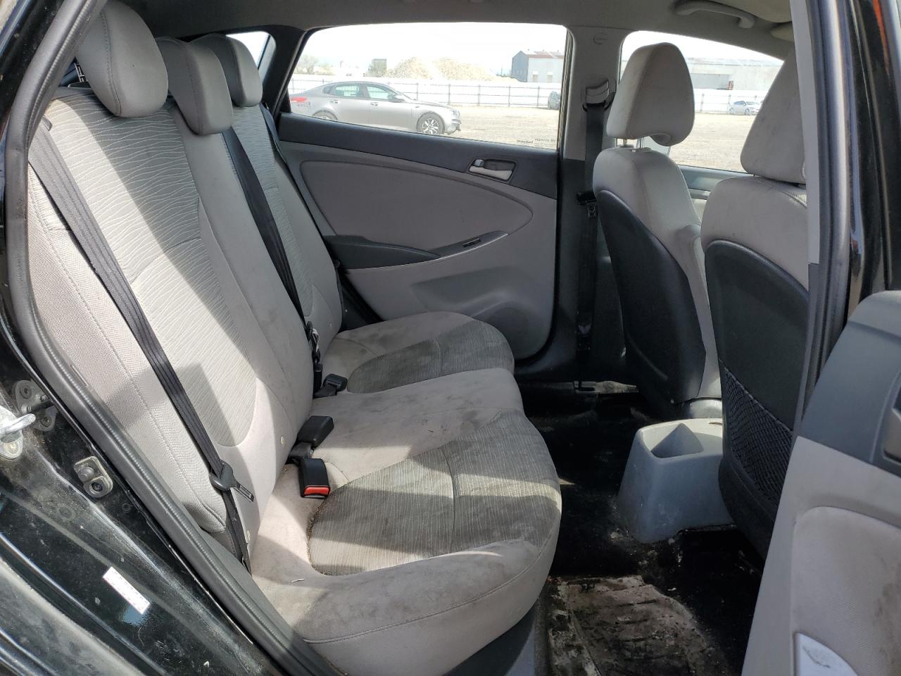 KMHCT5AE2GU255713 2016 Hyundai Accent Se